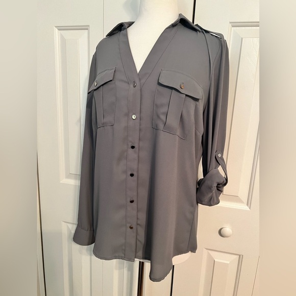NWOT Roll-Tab Utility Shirt in Carlson Grey Size Medium - Picture 6 of 7